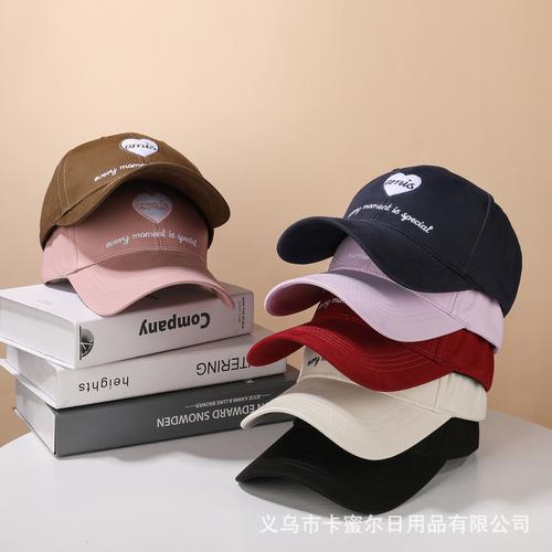 兰心服饰 从匠心织造到鞋帽出租，一个国产品牌的多元突围之路